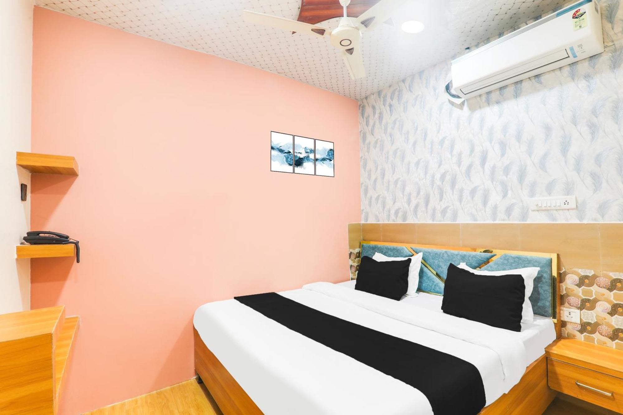 Hotel O V. K Palace Inn Лакхнау Экстерьер фото